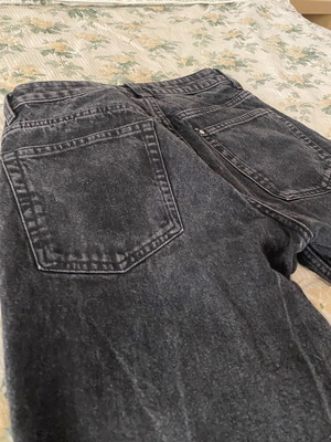 Women's high waisted denim jeans small like new, black and grey
