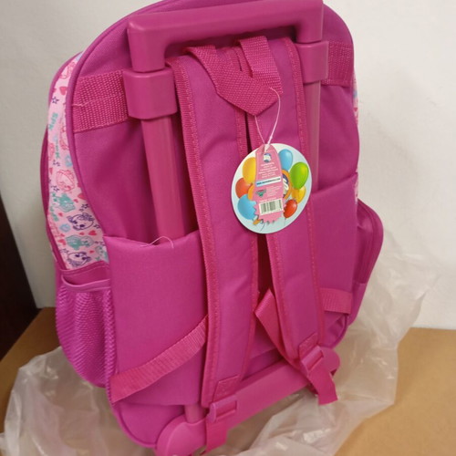 School bag with Shopkins design