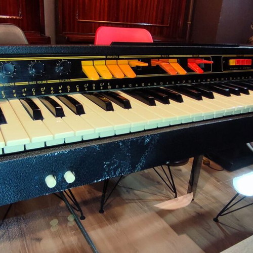 Eko Finger 200 vintage analog organ used from the 1970s
