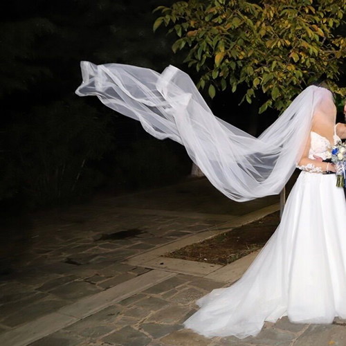 Wedding dress with veil and petticoat, one size, white