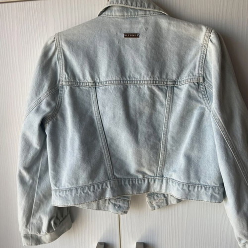 Lynne denim jacket like new, short with 3/4 sleeve, blue