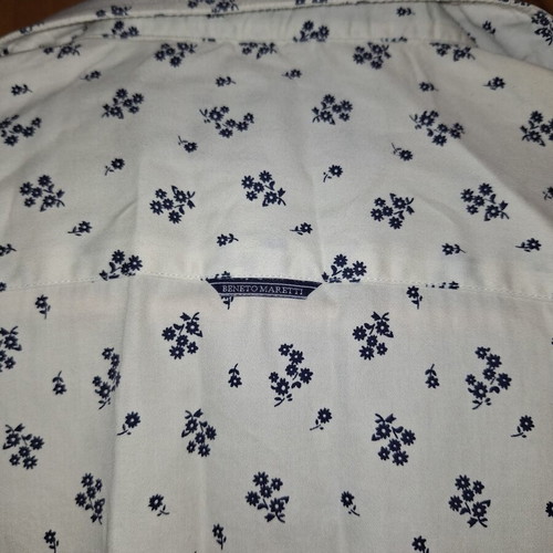 Beneto Maretti dress shirt, white and blue, size L
