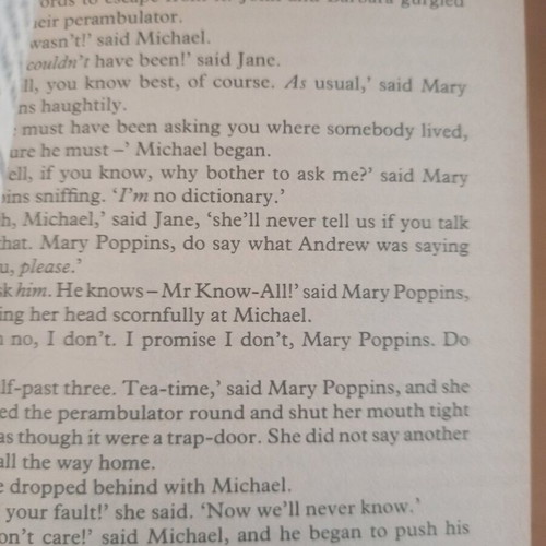 Mary Poppins book like new, English