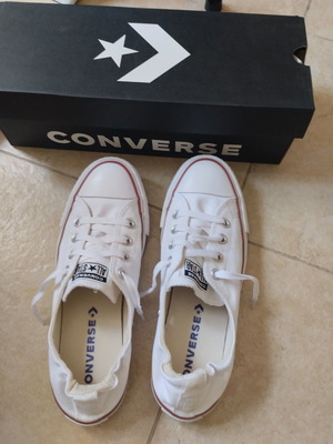 Converse All Star αθλητικά καινούργια, μέγεθος 40, άσπρα