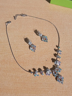 Necklace and earrings set used