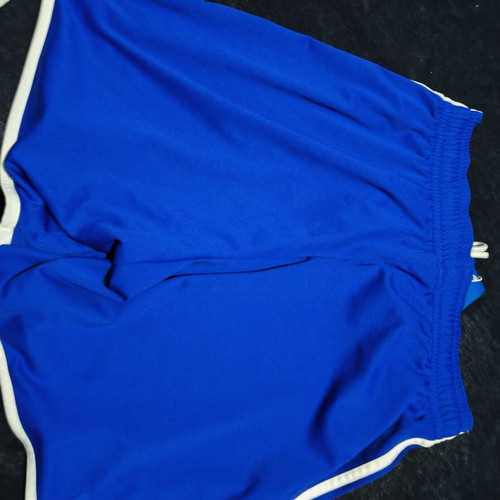 Adidas σορτς βερμούδα 3 stripe καινούργια, άσπρο και μπλε, μέγεθος M