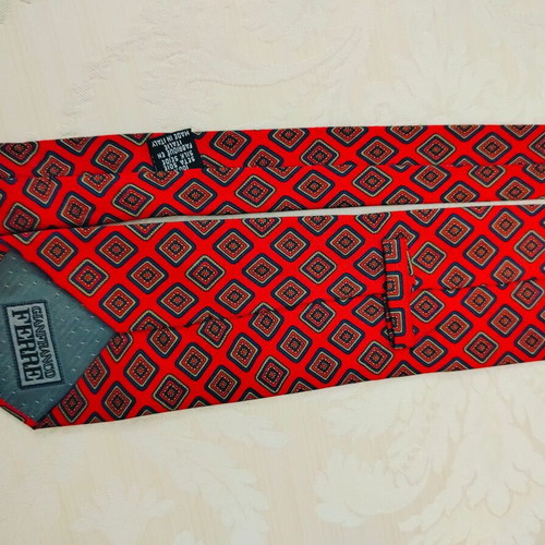 Gianfranco Ferre men's tie like new, red