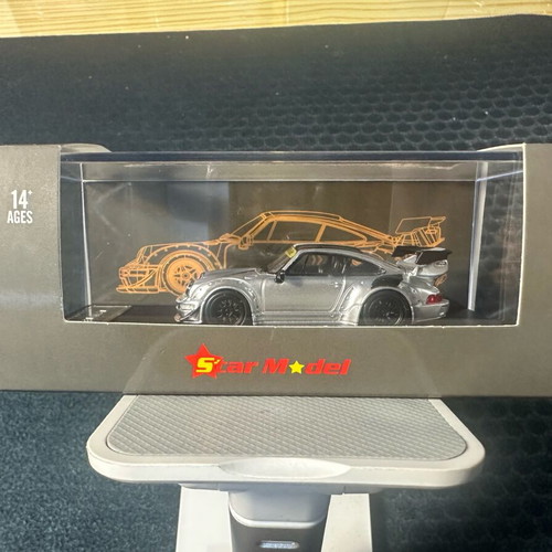 Star Model Porsche Rwb 964 like new