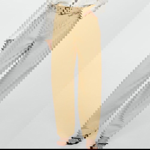 Αφόρετο μπεζ παντελόνι με ζώνη / Size 36 με καρτελάκια