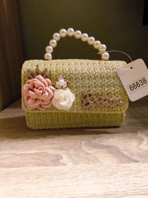 Children's bag green with removable chain, new