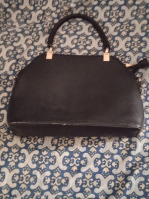 A To Z Greek Handbag used, black