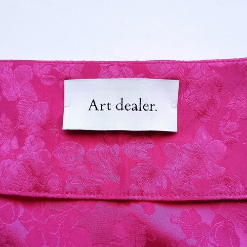 Art Dealer Midi Skirt with Etched Flowers Fuschia Size L like new