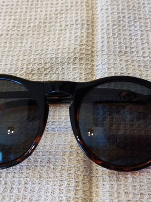 Solo-Solis Capraia sunglasses new, polarized, black-brown frame