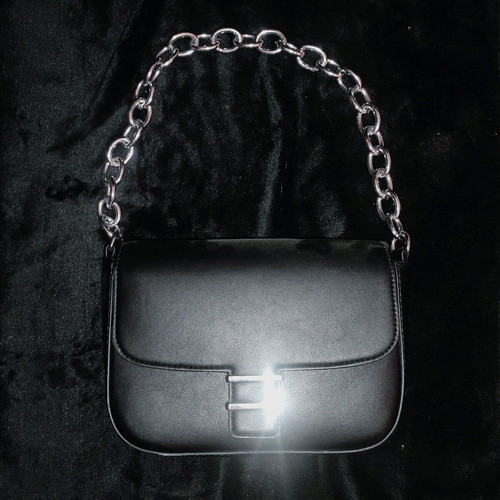Bershka shoulder bag with thick chain like new, black and silver