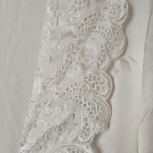 Peignoir white, like new, size M 38 10