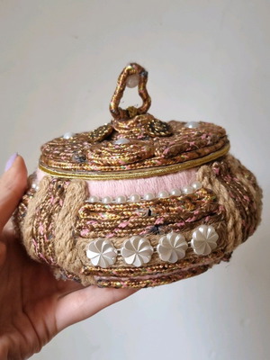 Handmade box like new, hemp