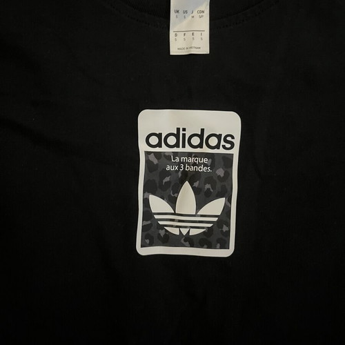 Adidas shirt like new, size M, black and white