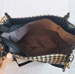 Soft shoulder bag like new