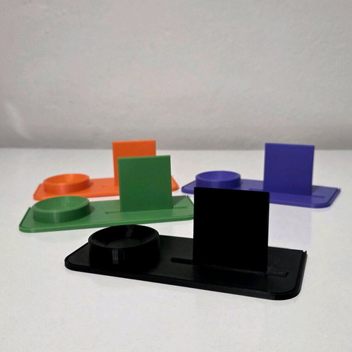 Pokball and Pokmon card stand made to - 9,00 - Vendora.cy Pokball and Pokmon card stand made to - 9,00 - Vendora.cy