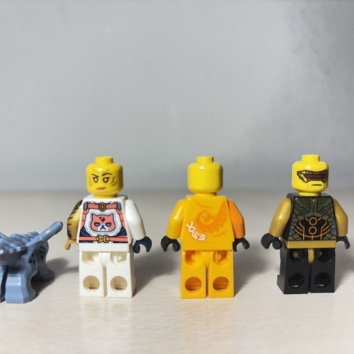Lego Ninjago set 71792 Sora’s transforming mech bike racer like new