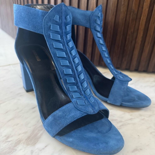 Roberto Cavalli blue suede sandal like new, 7.5cm heel size 40