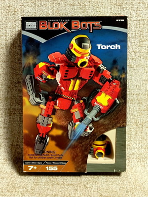 Mega Bloks Torch Transforming Blok Bots set 9338