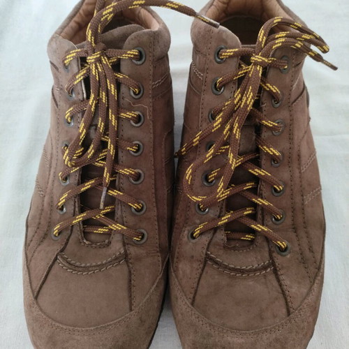 Mens suede shoes like new, brown, size 45 On the Road