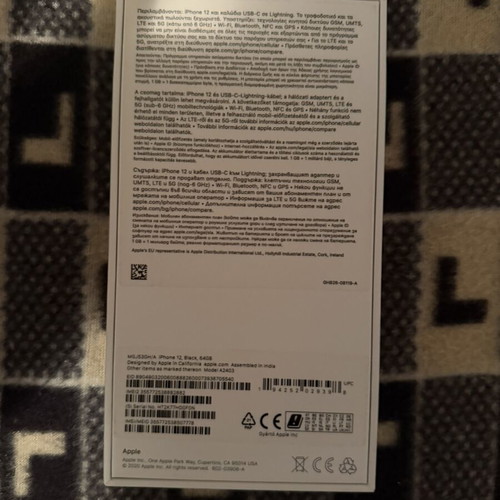 iPhone 12 box like new