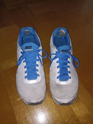 Nike Running Air Max used white with blue details size 44.5