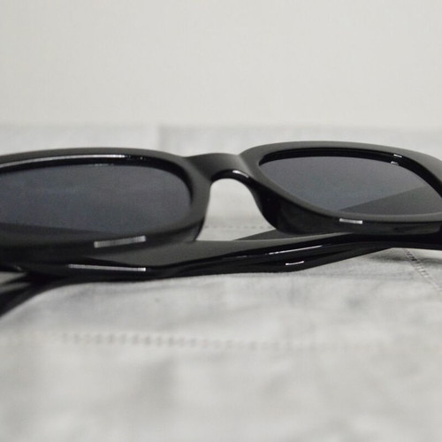 Black elongated sunglasses like new