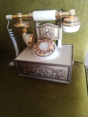 Antique decorative telephone new with decorative motifs