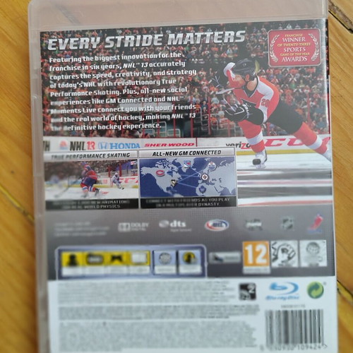 NHL 13 PS3 game used, complete with manual