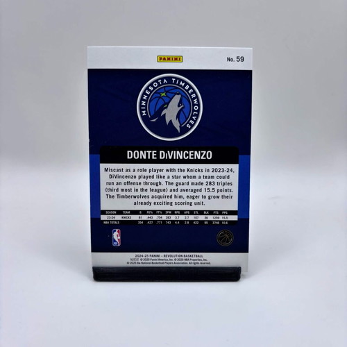 Donte DiVincenzo Revolution 2024-25 basketball card