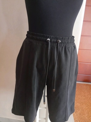 Mavi black bermuda shorts new, size M fits S