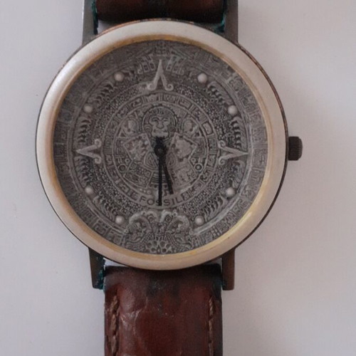 Fossil BW-6733 Aztec Calendar vintage watch used