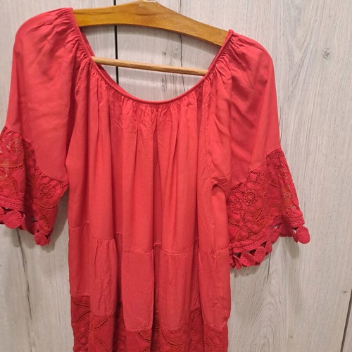 Cotton lace blouse red like new