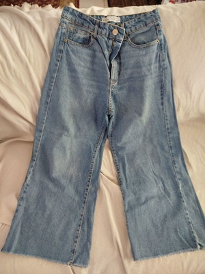 Stradivarius Culotte Crop Jeans like new, size 36, blue