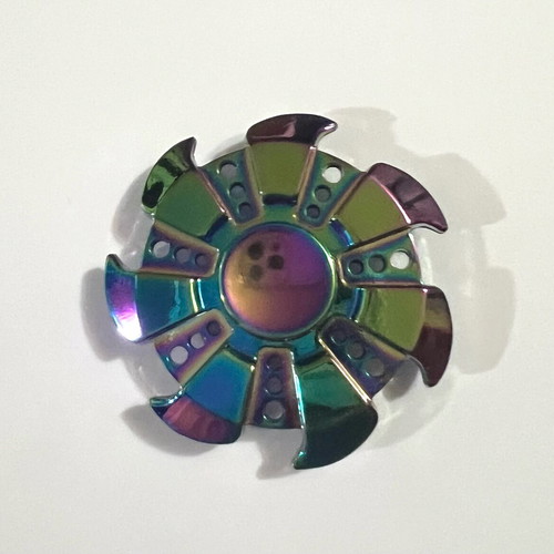 MetalFidget spinner multicolor like new with case