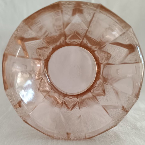 Vintage Rosaline pink pressed glass vase Art Déco like new