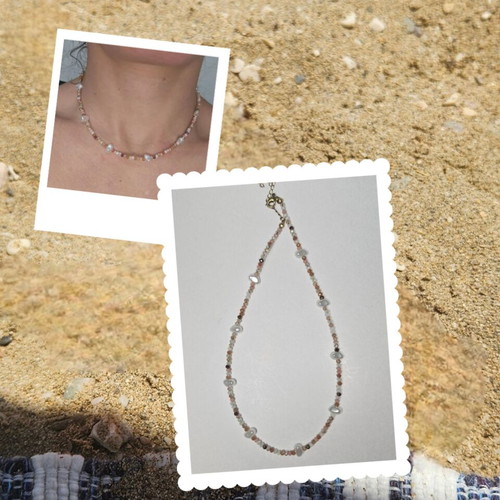 Memories necklace beige gold handmade with glass beads and steel clasp