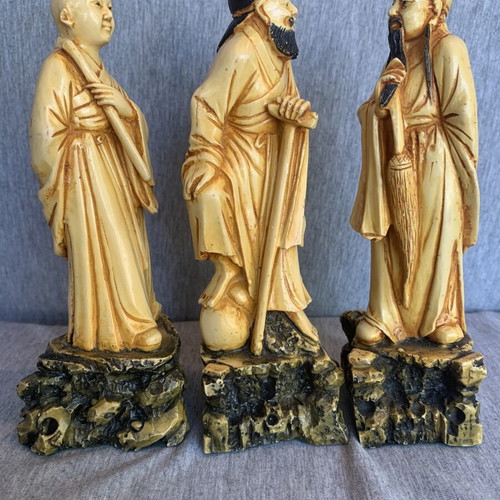 Asian figurine statues used, made of resin polyresin, set of three