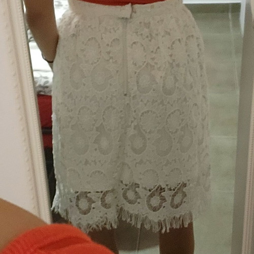 Skirt shorts and white lace skirt used, pack of 2 pieces