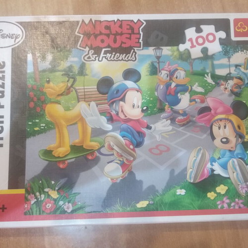 Mickey Mouse puzzle used, 100 pieces, Disney with friends
