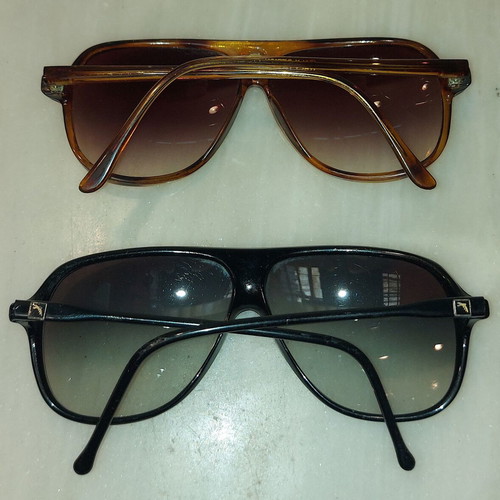 Sunglasses used, pack of 3, multicolor with marks