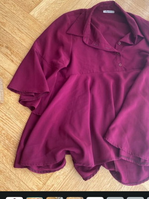 Regalinas purple blouse, size S