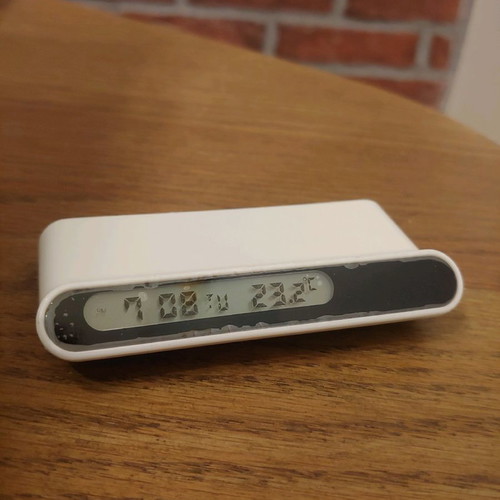 Desk clock new with 4 USB ports and alarm function