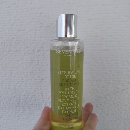 Seventeen Skin Perfection Stimulating Lotion 200ml used twice