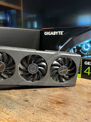 NVIDIA Gigabyte Eagle RTX 4060 8GB GDDR6 GPU like new
