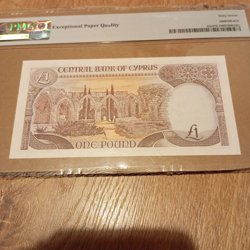 1 Pound Cyprus Banknote 1996 Certified Grade 67