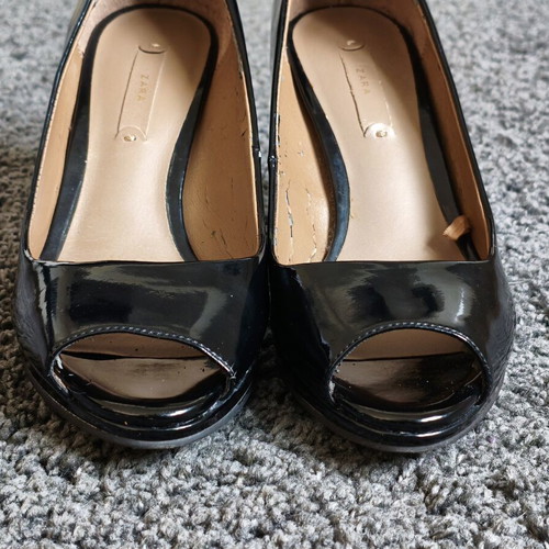 Zara black patent leather peep-toe pumps used, size 36